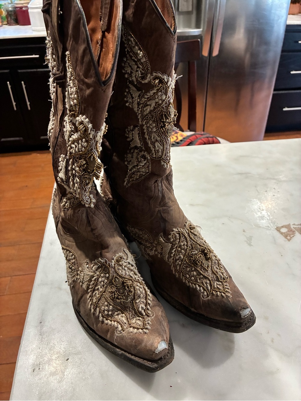 Vaccari Embroidered Women’s Boots Size 9B